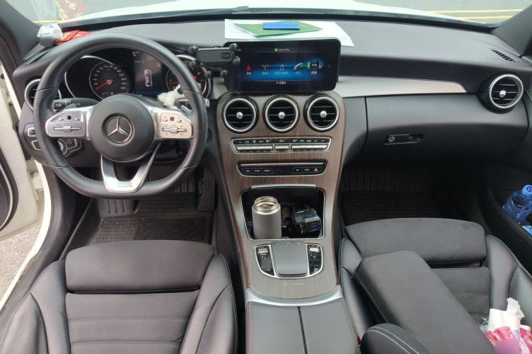 Used Mercedes-Benz C-Class 2019 C 260 Sport Edition Center Console