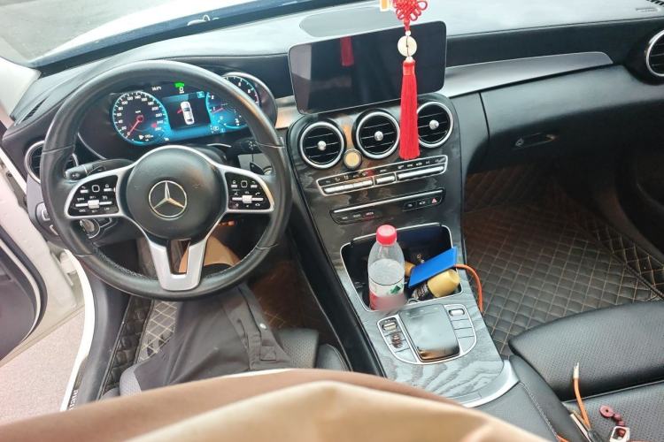 Used Mercedes-Benz C-Class 2019 Restyled C 260 L Sport Edition Center Console