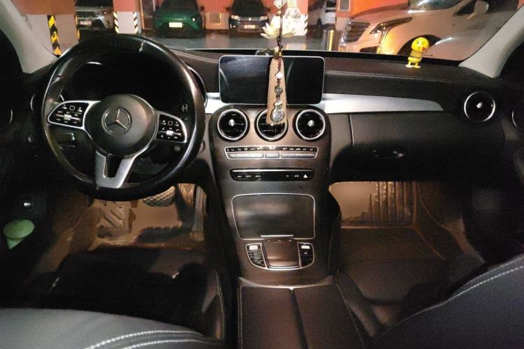 Used Mercedes-Benz C-Class 2019 C 260 L Sport Edition Center Console