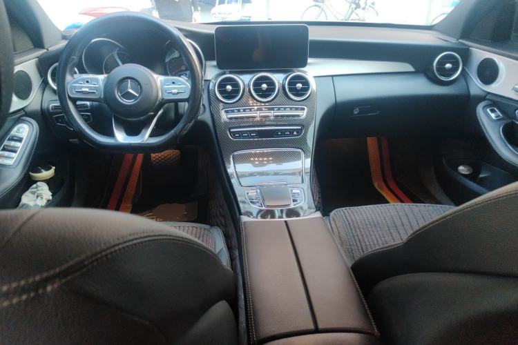 Used Mercedes-Benz C-Class 2019 C 260 Sport Edition Center Console