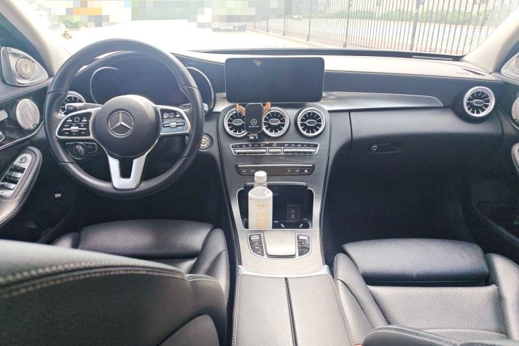 Used Mercedes-Benz C-Class 2019 C 260 L Sport Edition Center Console