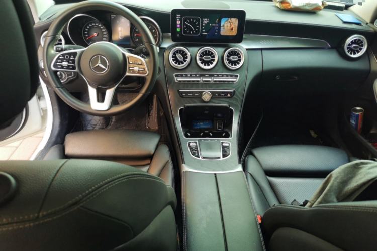 Used Mercedes-Benz C-Class 2019 C 260 L Sport Edition Center Console