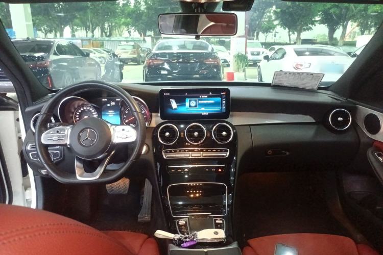 Used Mercedes-Benz C-Class 2019 C 260 Sport Edition Center Console
