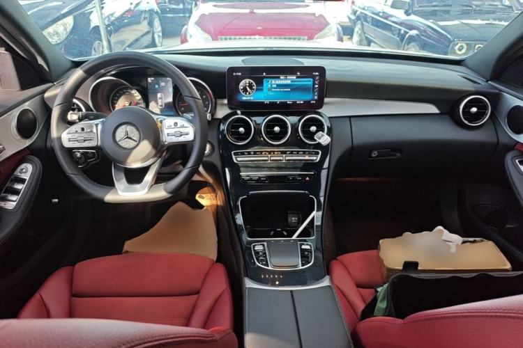 Used Mercedes-Benz C-Class 2019 C 260 Sport Edition Center Console