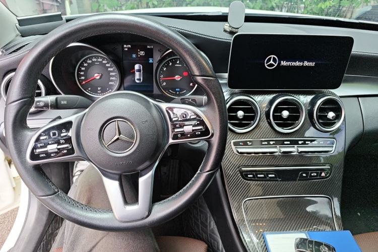 Used Mercedes-Benz C-Class 2019 C 260 L Sport Edition Center Console
