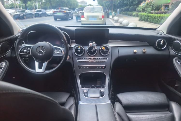 Used Mercedes-Benz C-Class 2019 Restyled C 260 L Sport Edition Center Console