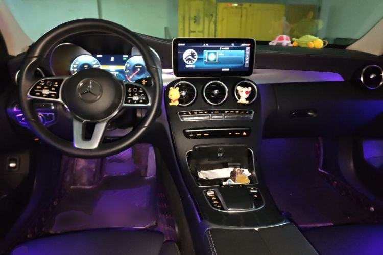 Used Mercedes-Benz C-Class 2019 Restyled C 260 L Sport Edition Center Console