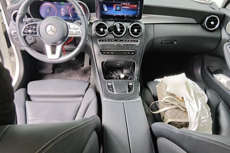 Used Mercedes-Benz C-Class 2019 Restyled C 260 L Sport Edition Center Console
