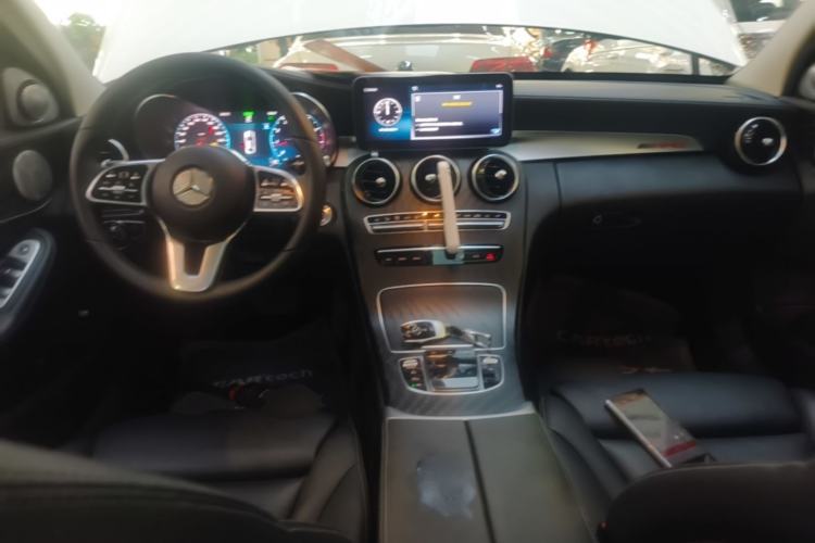Used Mercedes-Benz C-Class 2019 Restyled C 260 L Sport Edition Center Console