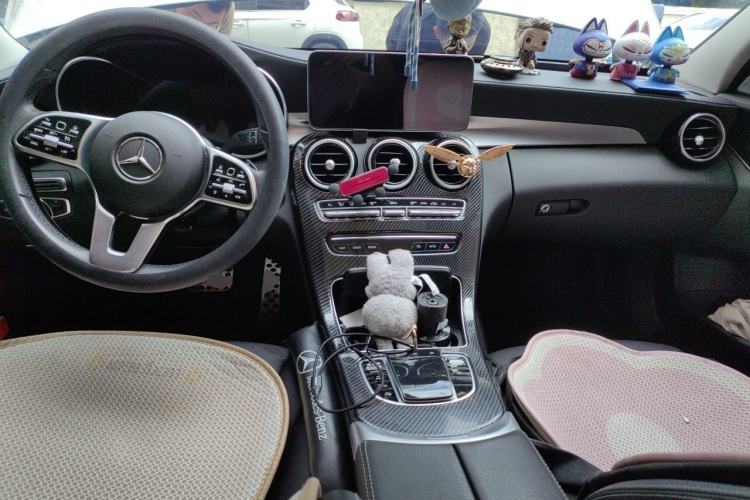 Used Mercedes-Benz C-Class 2019 C 260 L Sport Edition Center Console