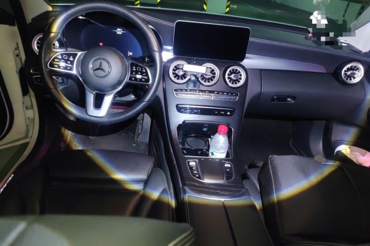Used Mercedes-Benz C-Class 2019 Restyled C 260 L Sport Edition Center Console