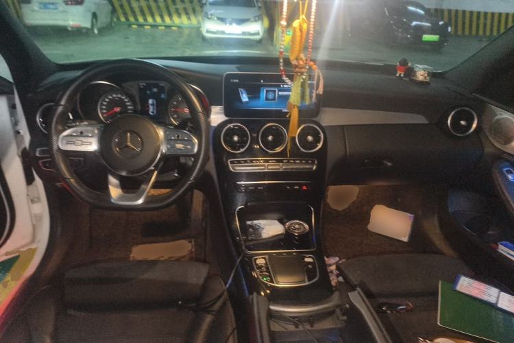 Used Mercedes-Benz C-Class 2019 C 260 Sport Edition Center Console