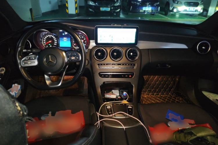 Used Mercedes-Benz C-Class 2019 C 260 Sport Edition Center Console