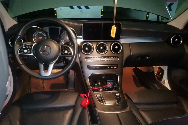 Used Mercedes-Benz C-Class 2019 C 260 L Sport Edition Center Console