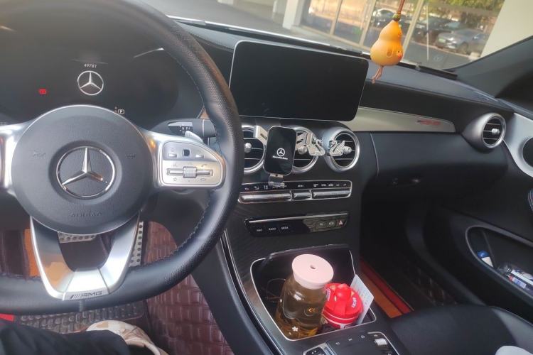 Used Mercedes-Benz C-Class 2019 C 260 Coupe Center Console