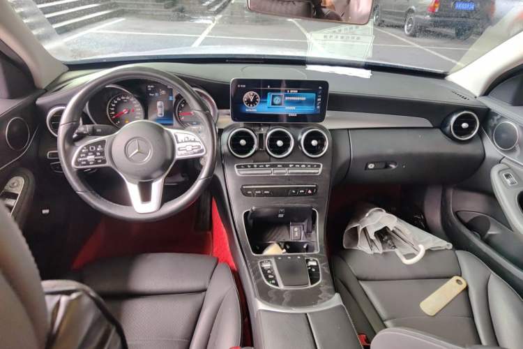 Used Mercedes-Benz C-Class 2019 C 260 L Sport Edition Center Console