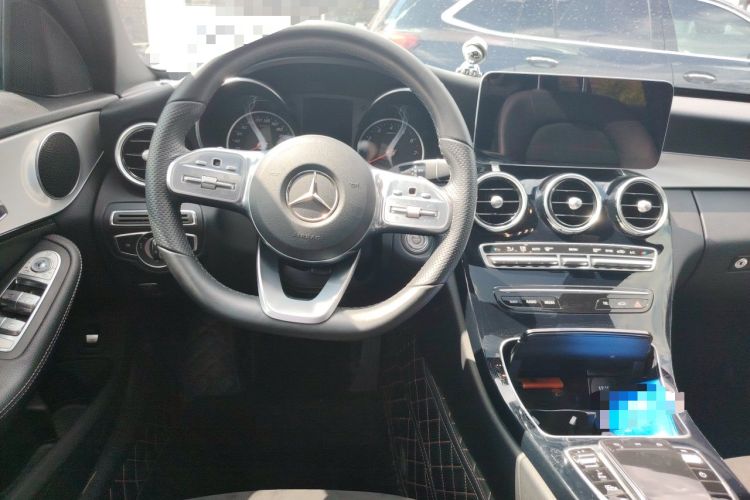 Used Mercedes-Benz C-Class 2019 C 260 Sport Edition Center Console