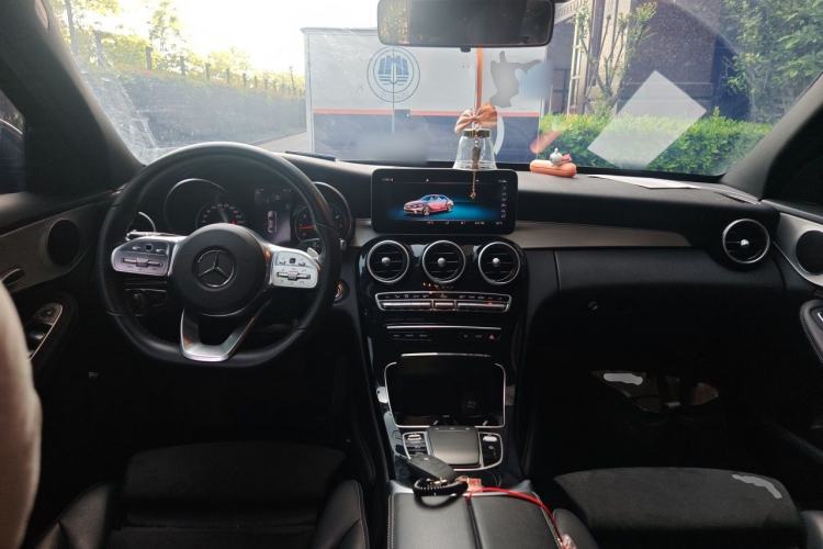 Used Mercedes-Benz C-Class 2019 C 260 Sport Edition Center Console