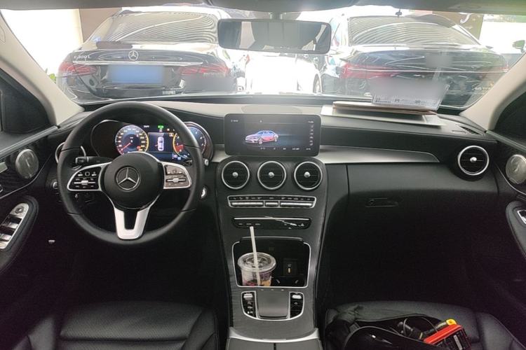 Used Mercedes-Benz C-Class 2019 Restyled C 260 L Sport Edition Center Console