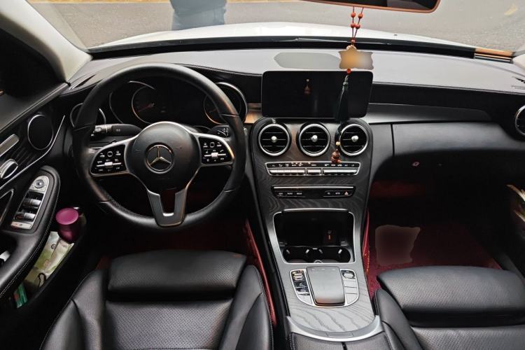 Used Mercedes-Benz C-Class 2019 C 260 L Sport Edition Center Console