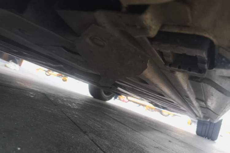 Used Mercedes-Benz C-Class 2019 C 260 Sport Edition Chassis Front Left