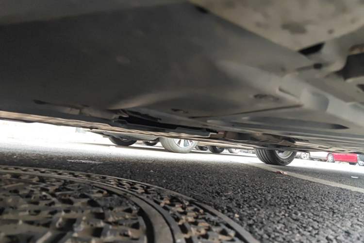 Used Mercedes-Benz C-Class 2019 C 180 L Dynamic Sports Edition Chassis Front Left