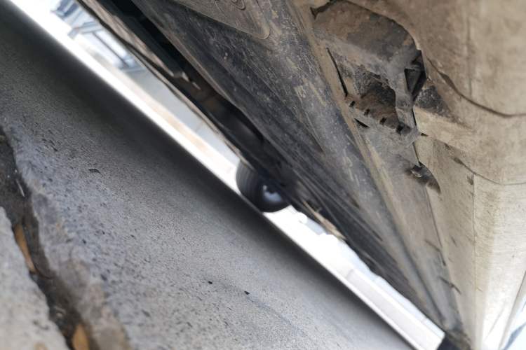 Used Mercedes-Benz C-Class 2019 C 260 L Sport Edition Chassis Front Left
