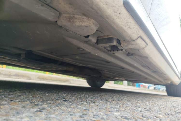 Used Mercedes-Benz C-Class 2019 C 260 Sport Edition Chassis Front Left