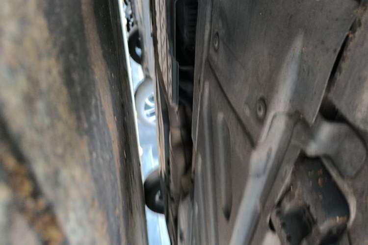 Used Mercedes-Benz C-Class 2019 C 260 Sport Edition Chassis Front Left