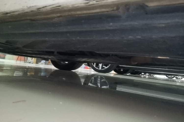 Used Mercedes-Benz C-Class 2019 C 180 L Fashion Edition Sport Version Chassis Front Left