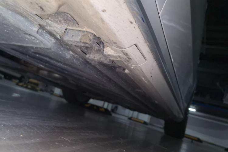 Used Mercedes-Benz C-Class 2019 C 260 L Sport Edition Chassis Front Left