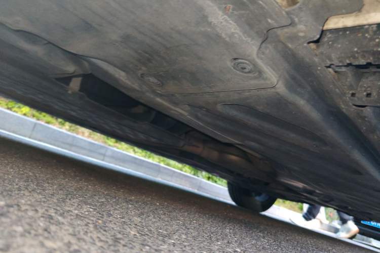Used Mercedes-Benz C-Class 2019 C 260 Sport Edition Chassis Front Left