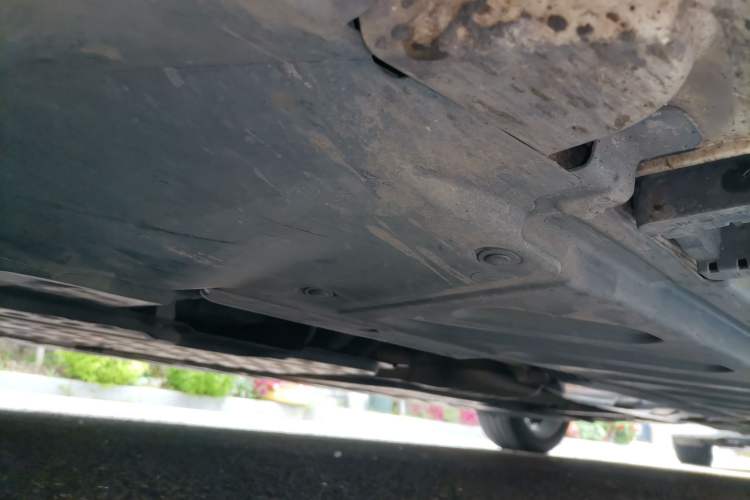 Used Mercedes-Benz C-Class 2019 C 260 L Sport Edition Chassis Front Left
