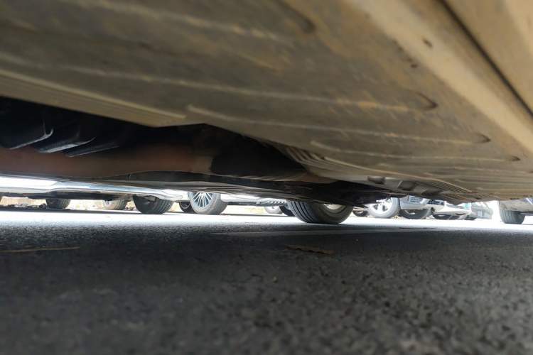 Used Mercedes-Benz C-Class 2019 C 260 L Sport Edition Chassis Front Left