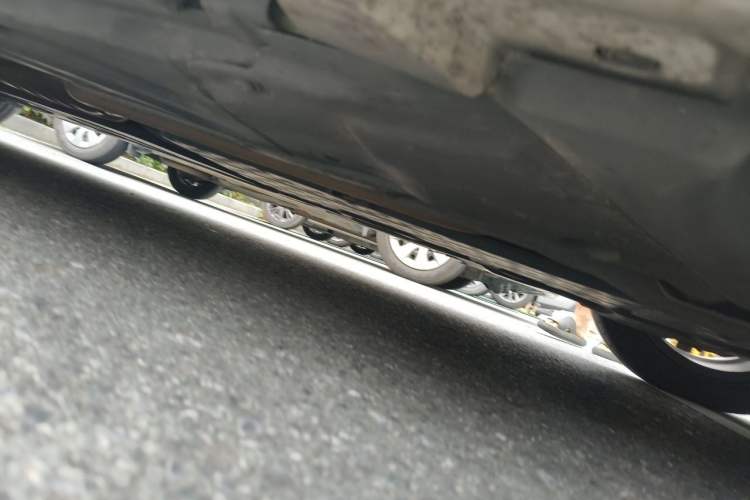 Used Mercedes-Benz C-Class 2019 C 260 Sport Edition Chassis Front Right