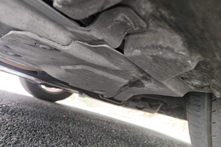 Used Mercedes-Benz C-Class 2019 C 260 L Sport Edition Chassis Front Right