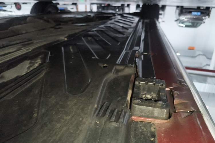 Used Mercedes-Benz C-Class 2019 C 260 L Sport Edition Chassis Rear Left