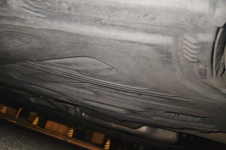 Used Mercedes-Benz C-Class 2019 C 260 L Sport Edition Chassis Rear Left