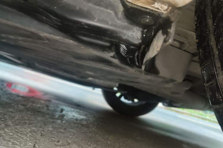 Used Mercedes-Benz C-Class 2019 C 260 Sport Edition Chassis Rear Left