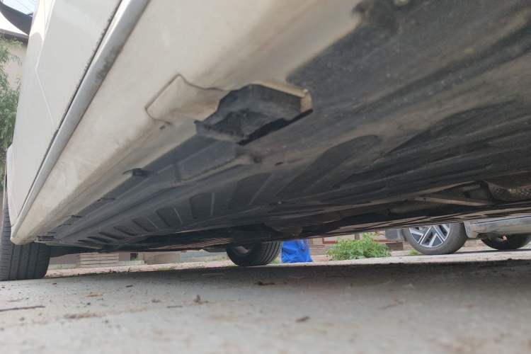 Used Mercedes-Benz C-Class 2019 C 180 L Fashion Edition Sport Version Chassis Rear Left