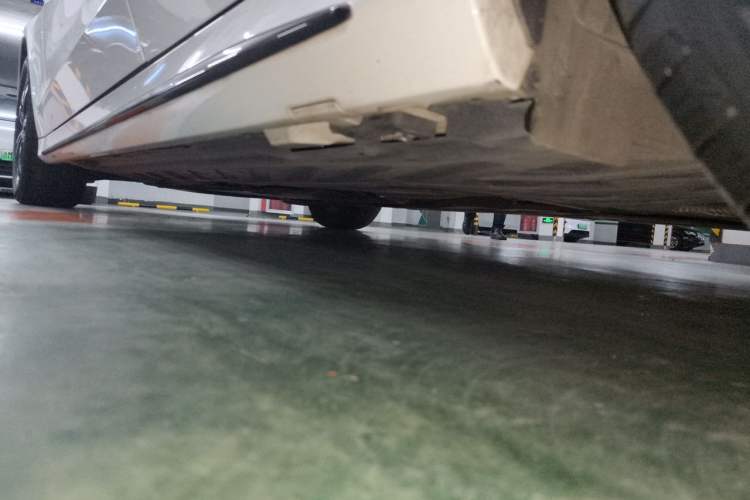 Used Mercedes-Benz C-Class 2019 C 260 Sport Edition Chassis Rear Left