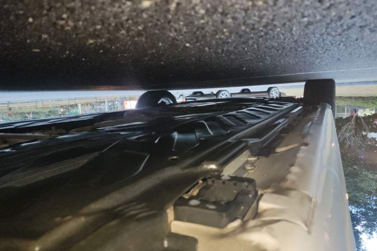 Used Mercedes-Benz C-Class 2019 C 260 4MATIC Coupe Chassis Rear Left