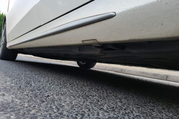 Used Mercedes-Benz C-Class 2019 C 260 L 4MATIC Sport Edition Chassis Rear Left
