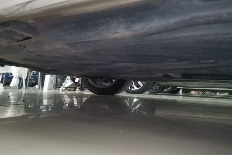 Used Mercedes-Benz C-Class 2019 C 180 L Fashion Edition Sport Version Chassis Rear Right