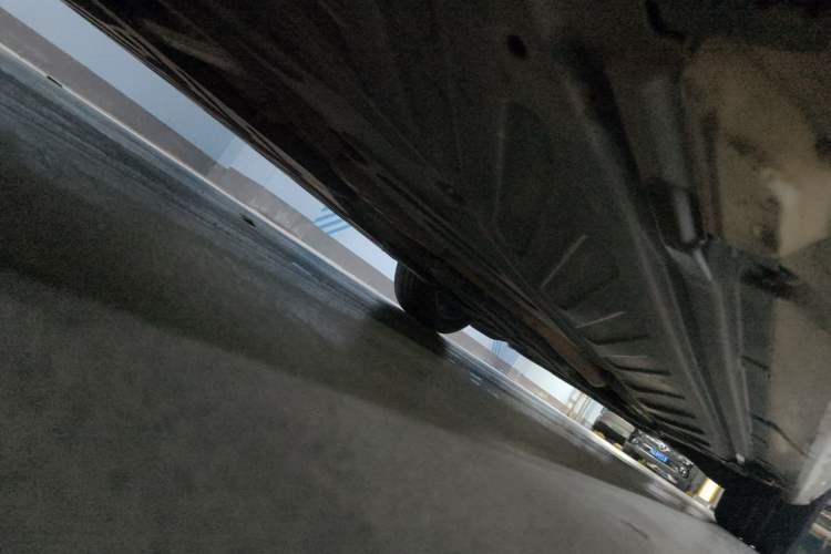 Used Mercedes-Benz C-Class 2019 C 260 Sport Edition Chassis Rear Right