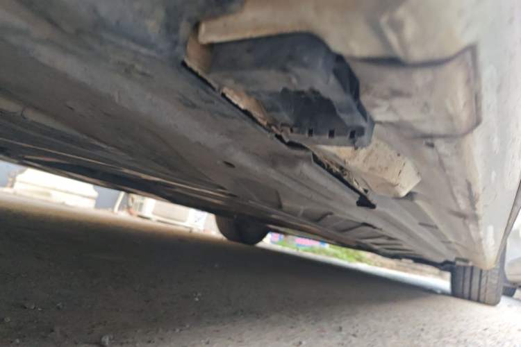 Used Mercedes-Benz C-Class 2019 C 260 Sport Edition Chassis Rear Right
