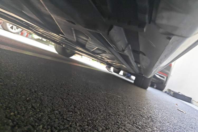 Used Mercedes-Benz C-Class 2019 C 260 L Sport Edition Chassis Rear Right