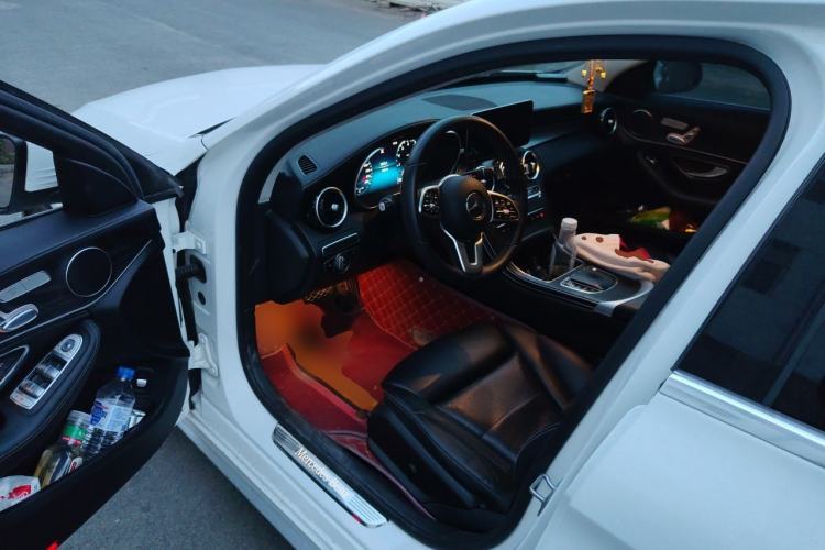 Used Mercedes-Benz C-Class 2019 C 260 L 4MATIC Sport Edition Driver Seat