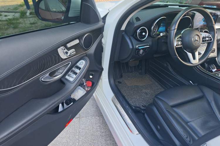 Used Mercedes-Benz C-Class 2019 C 260 L Sport Edition Driver Seat