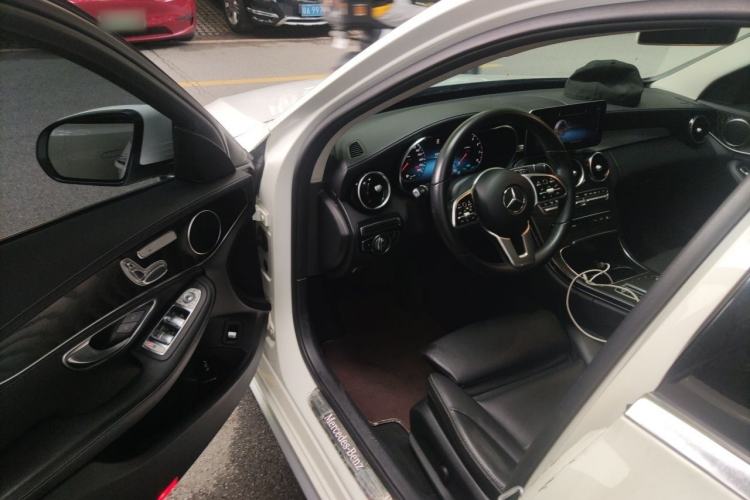 Used Mercedes-Benz C-Class 2019 C 260 L Sport Edition Driver Seat
